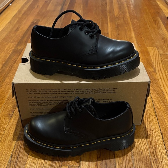 Dr. Martens 1461 Bex Black Womens US 5 WD - Picture 1 of 4